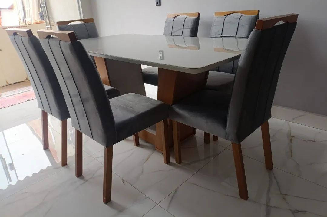 Mesa de jantar serena com 6 cadeiras ( cadeiras em madeira maciça )