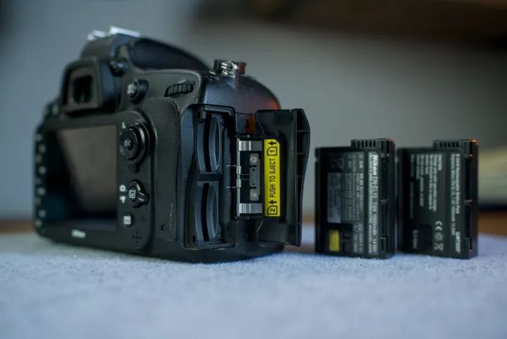 Nikon D610 Full Frame - Foto 2