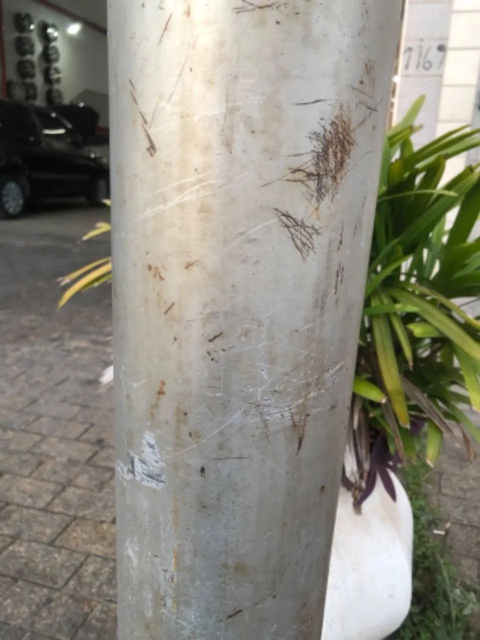 Poste totem 5 metros - Foto 3
