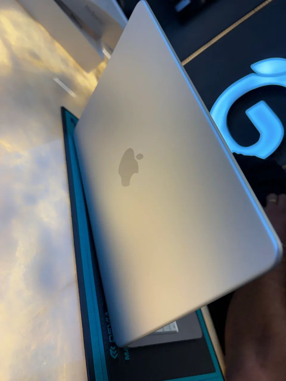 Mac book neo 
