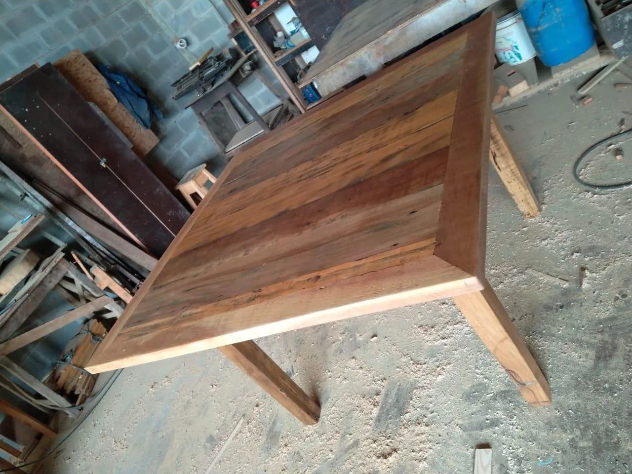 Mesa em madeira maciça  - Foto 2
