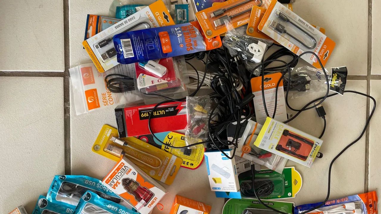 Vendo todos assessórios para loja celures  - Foto 5
