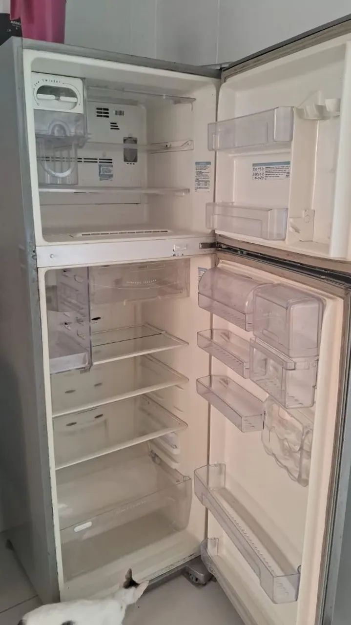 Geladeira Eletrolux DF50X  - Foto 4