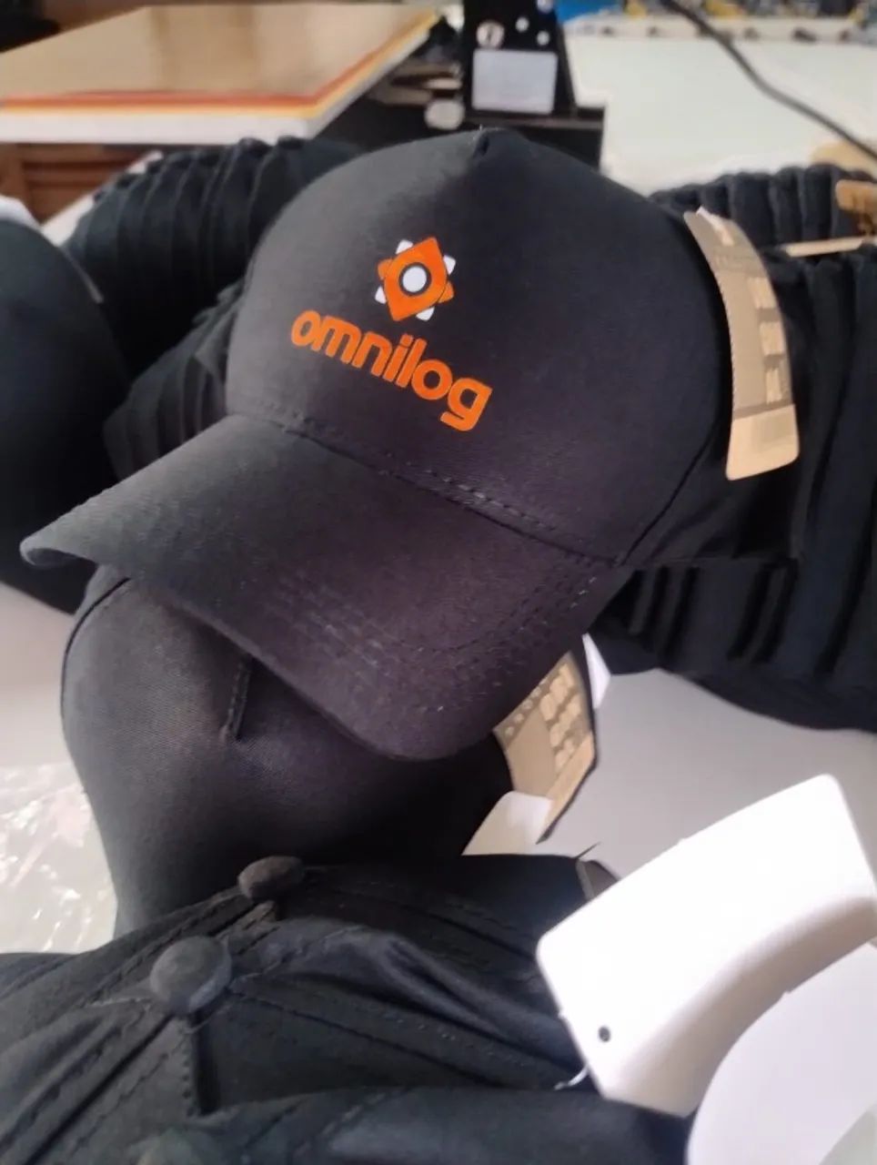 Boné PERSONALIZADO com sua logo - Foto 2