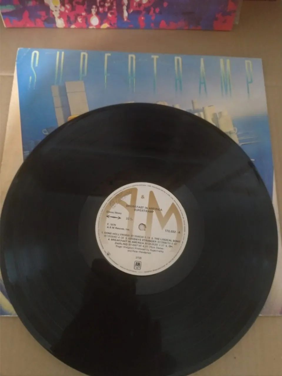 Box com 3 álbuns de vinil - Supertramp - Foto 5