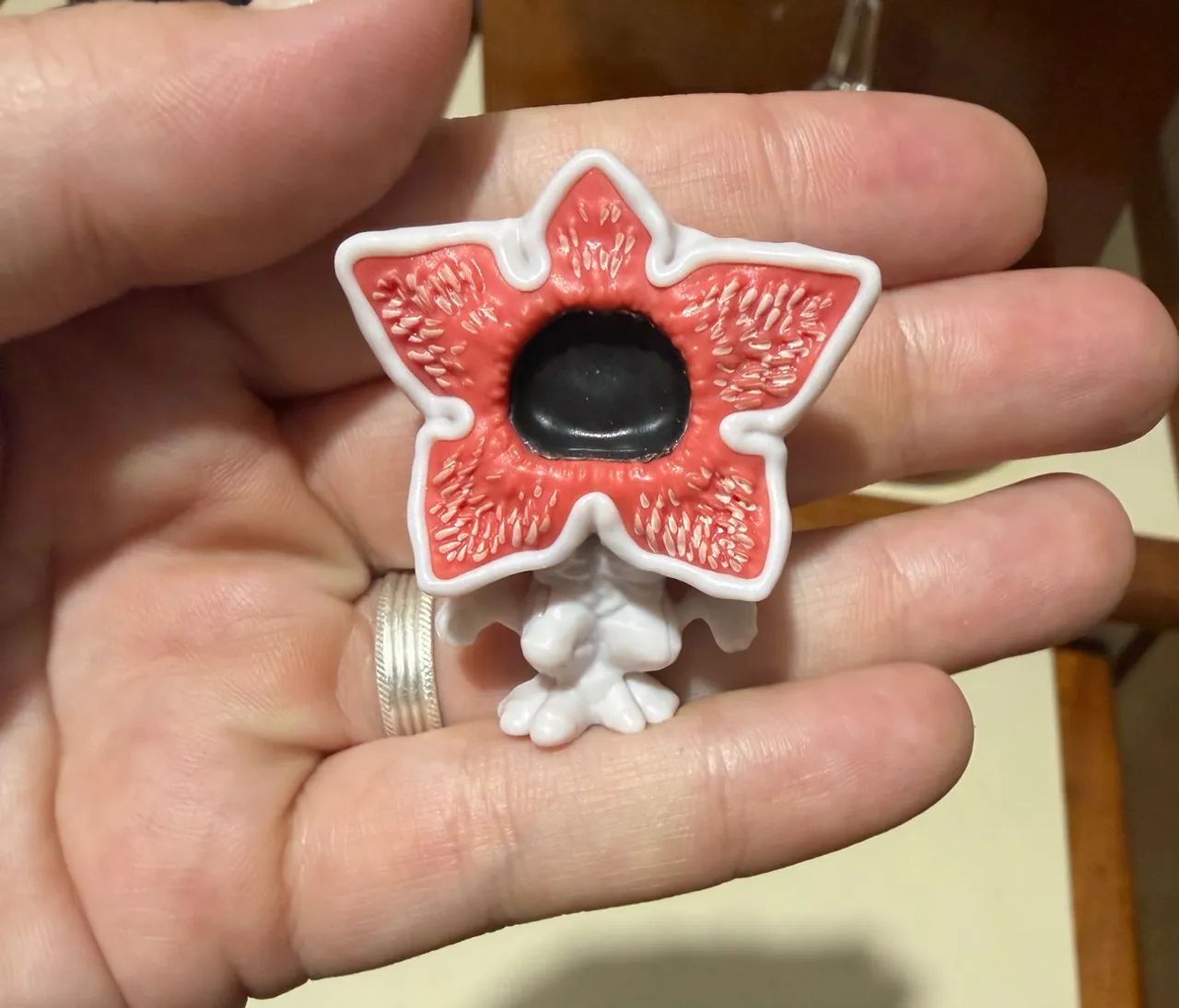 Stranger Things Funko Kinder Joy - Foto 2