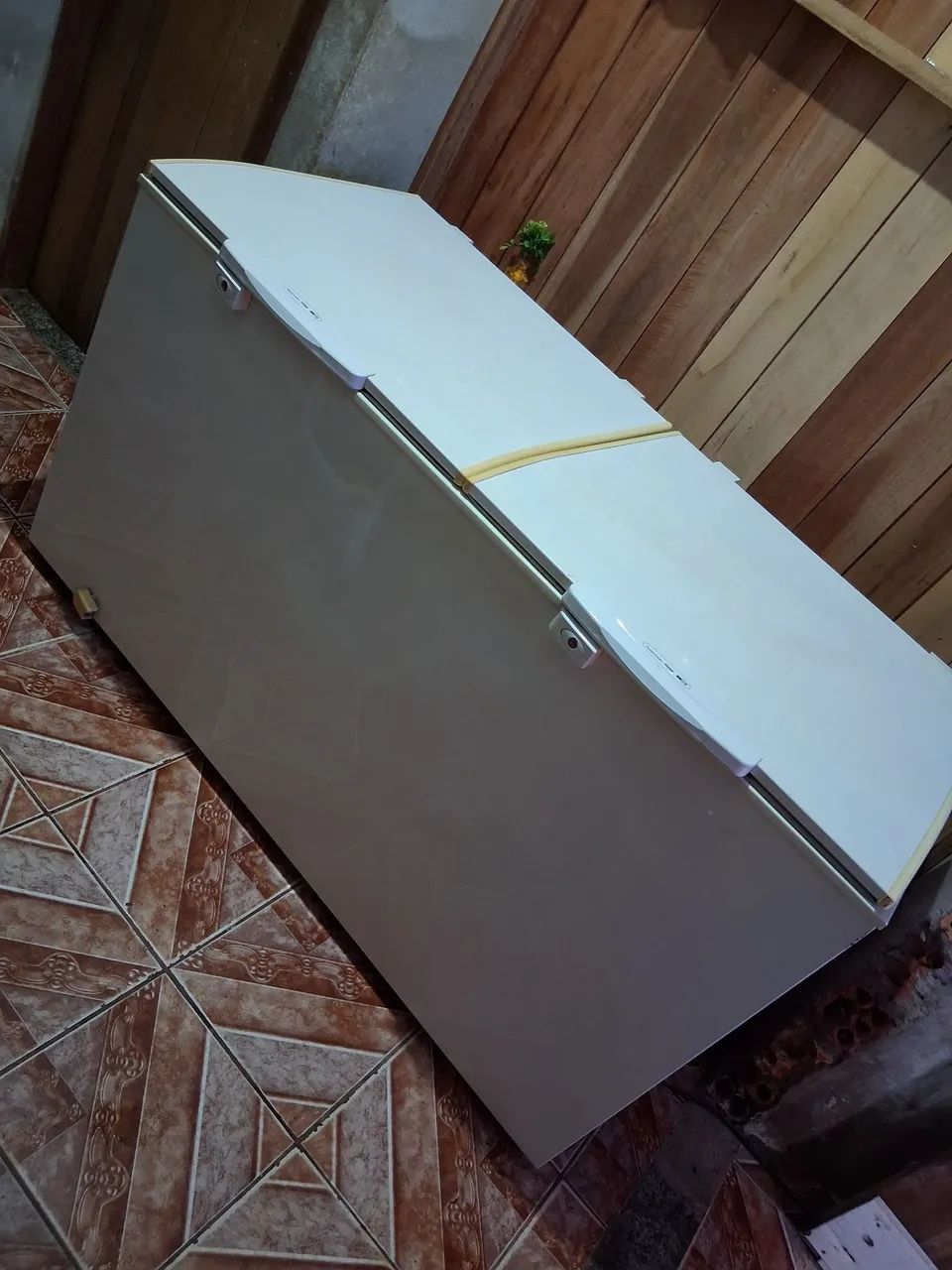 Freezer Eletrolux 2 tampas grande - Foto 6