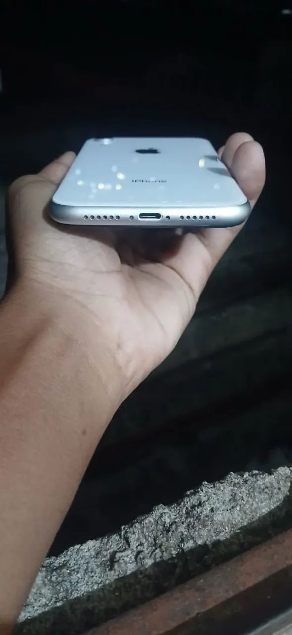 Iphone xr 64GB branco  - Foto 4