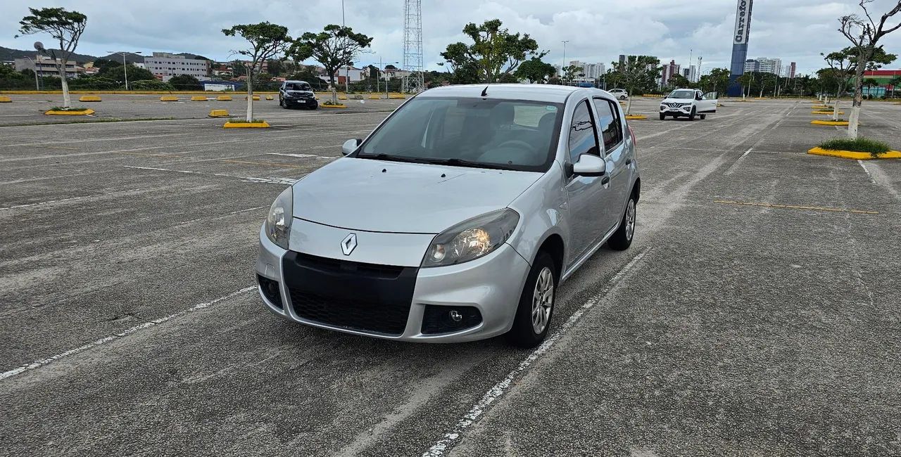 Renault Sandero 2014