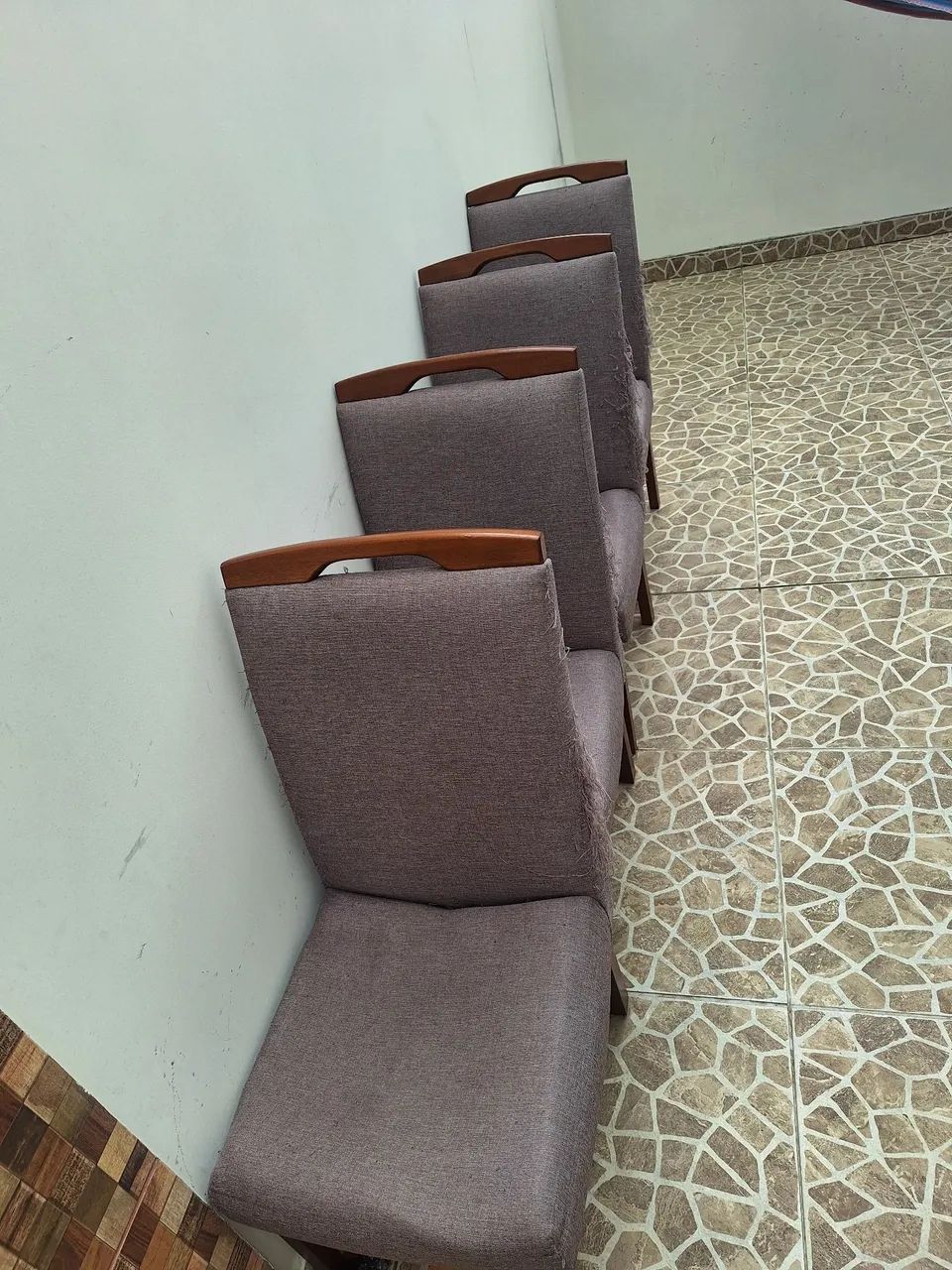 Quatro cadeiras para reformar - Foto 2