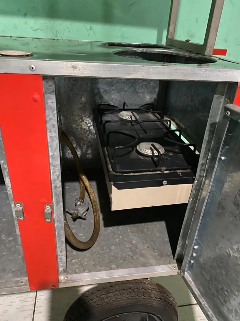 Carrinho de cachorro quente com fogão  - Foto 6