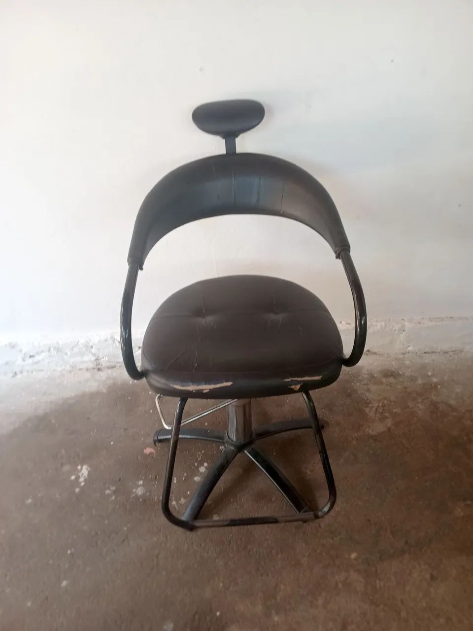 Cadeira para barbeiro profissional  - Foto 2