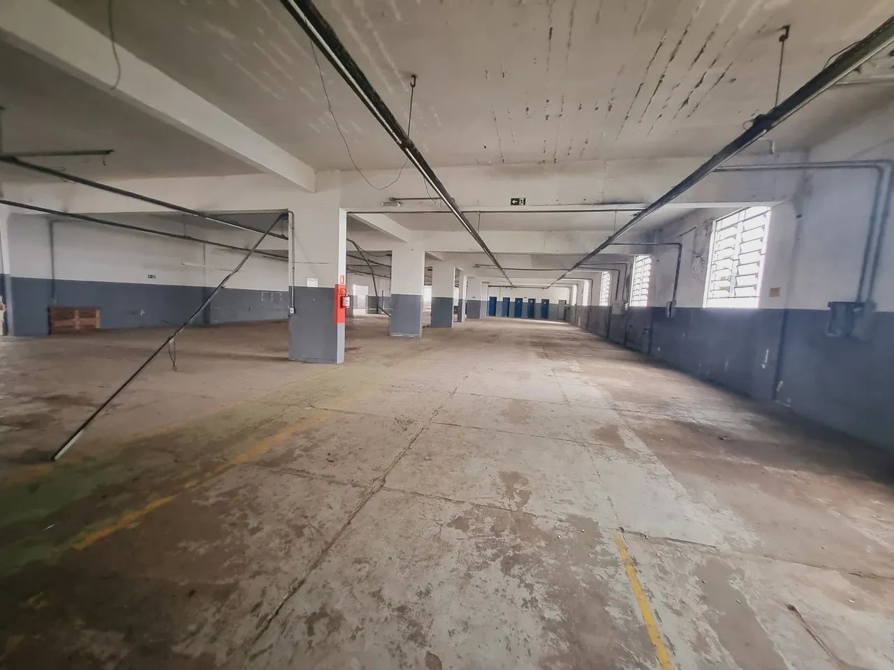 Galpão Industrial para locação e venda - Vila Louro - Foto 3