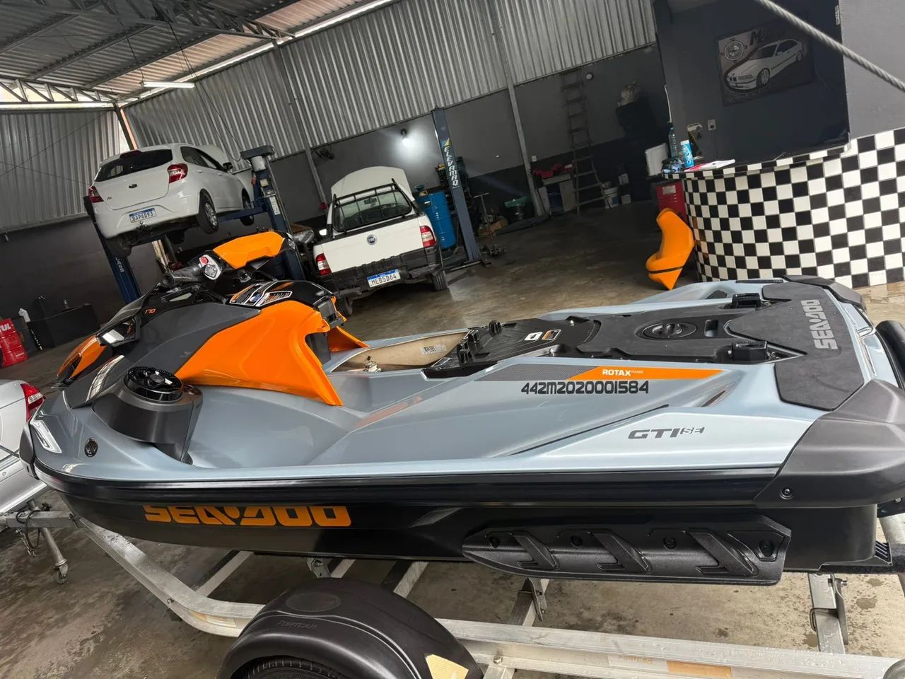 Jet Sky Seadoo 170 SE com som e escada. - Foto 3