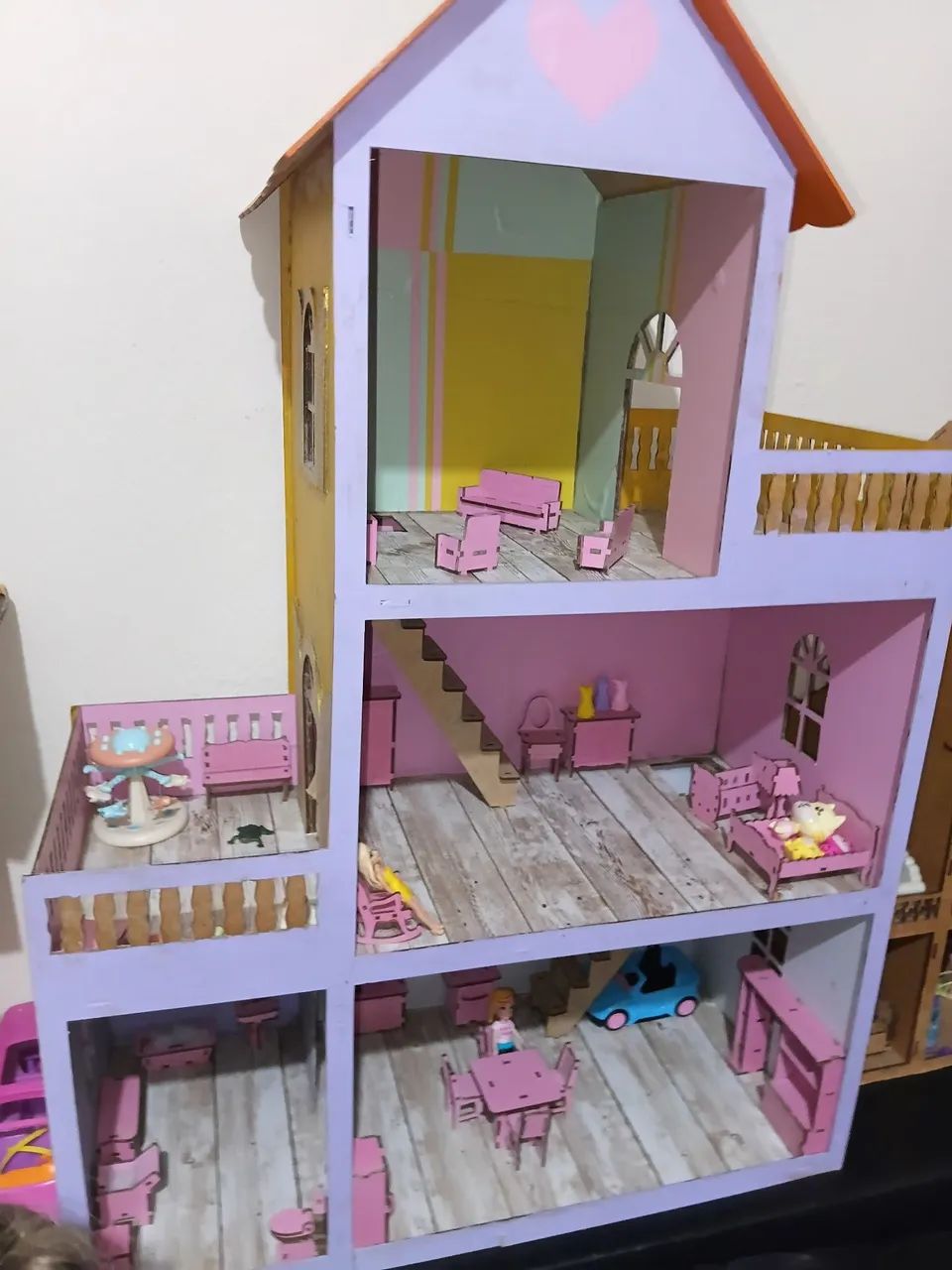 Vendo casinha de boneca. - Foto 2