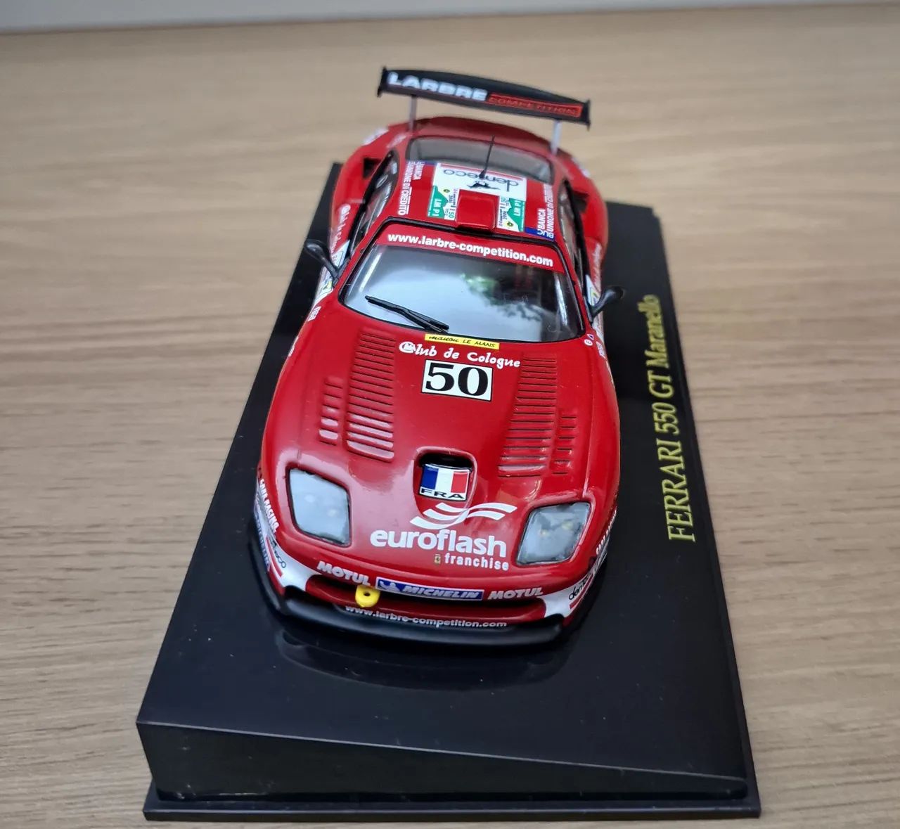 Miniatura Ferrari 550 Maranello 1:43 