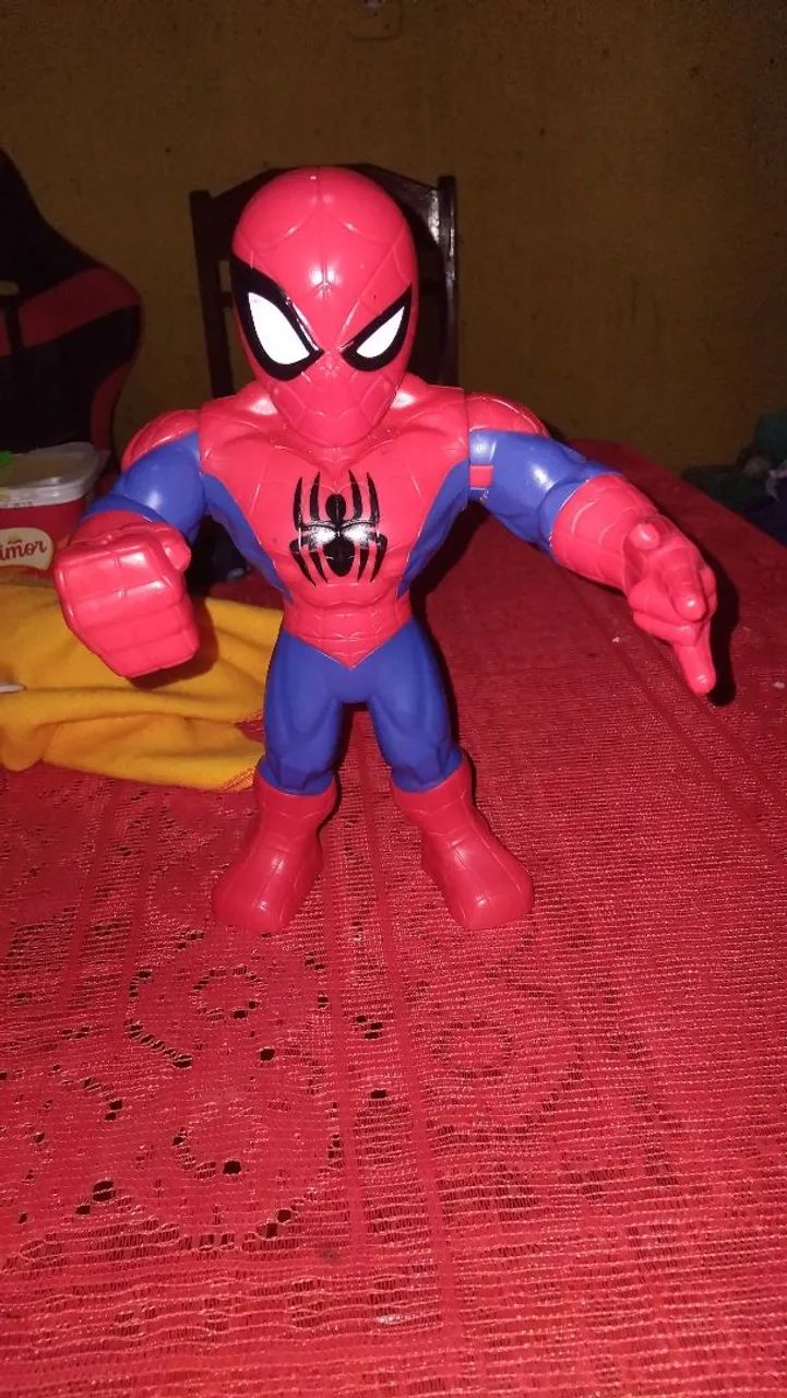 Boneco homem aranha 