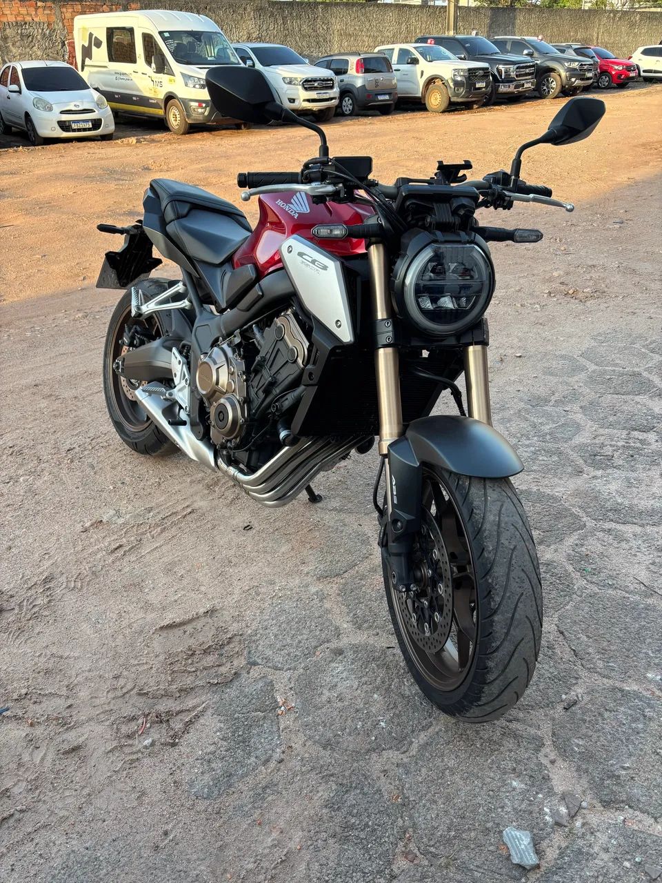 CB 650r  - Foto 2