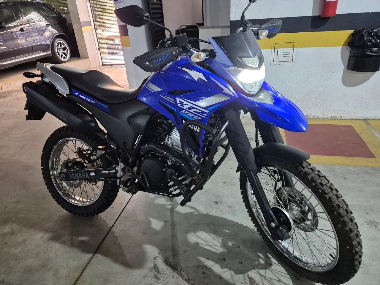 XTZ 250 LANDER 2022