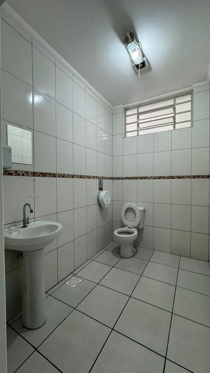 Salão Comercial térreo localizado no centro de Atibaia. - Foto 5