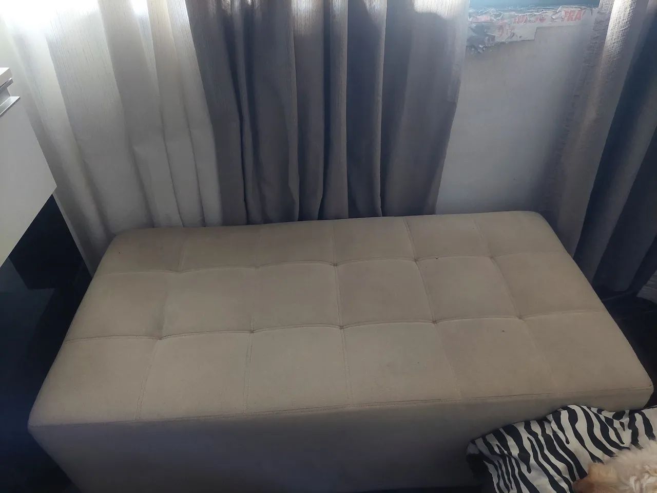 Vendo puf de sala em perfeito  estado mede 1.20 de comprimento  - Foto 4