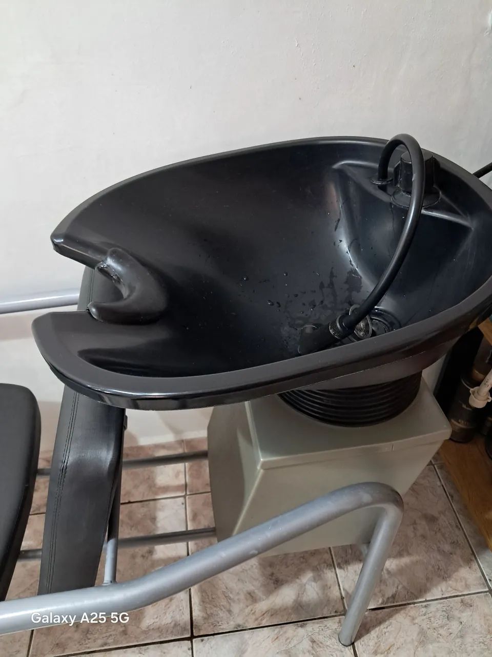 Beauty Salon Sink459238895728742402