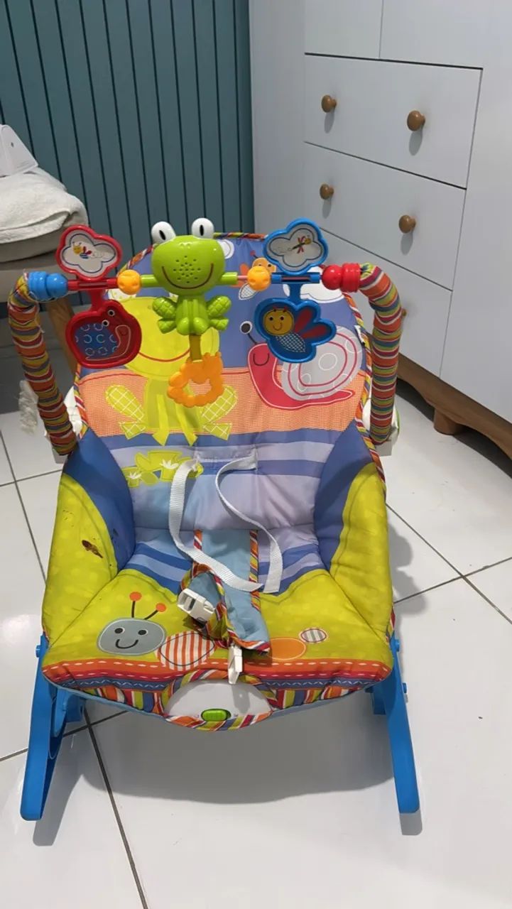 Carrinho de bebê e cadeirinha  - Foto 2
