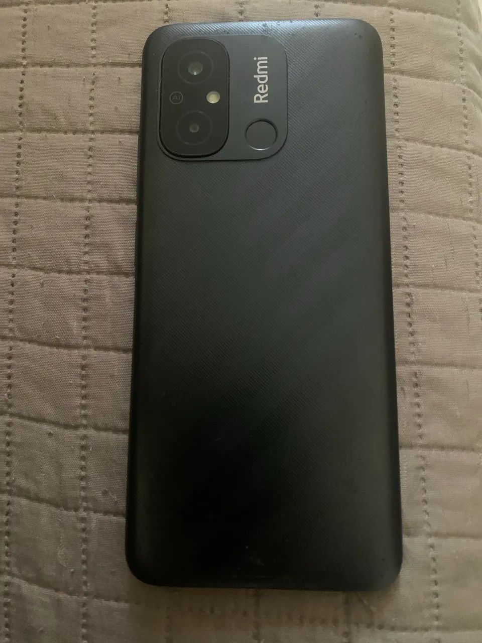 Redmi note 12c funcionando perfeitamente,tela quebrada,bateria boa - Foto 2