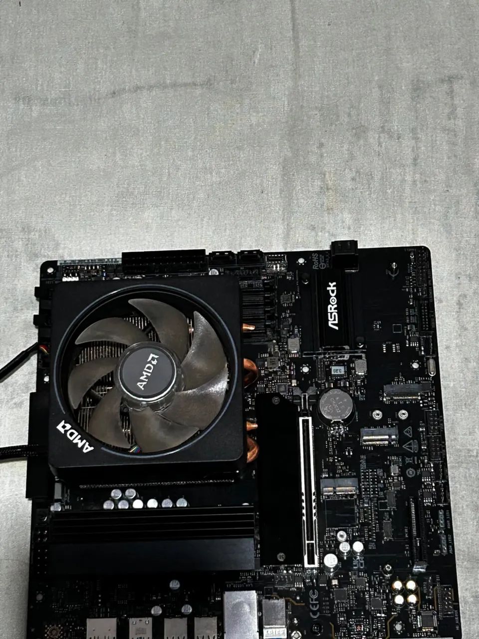 RYZEN 9 7900 + B850 asrock - Foto 2