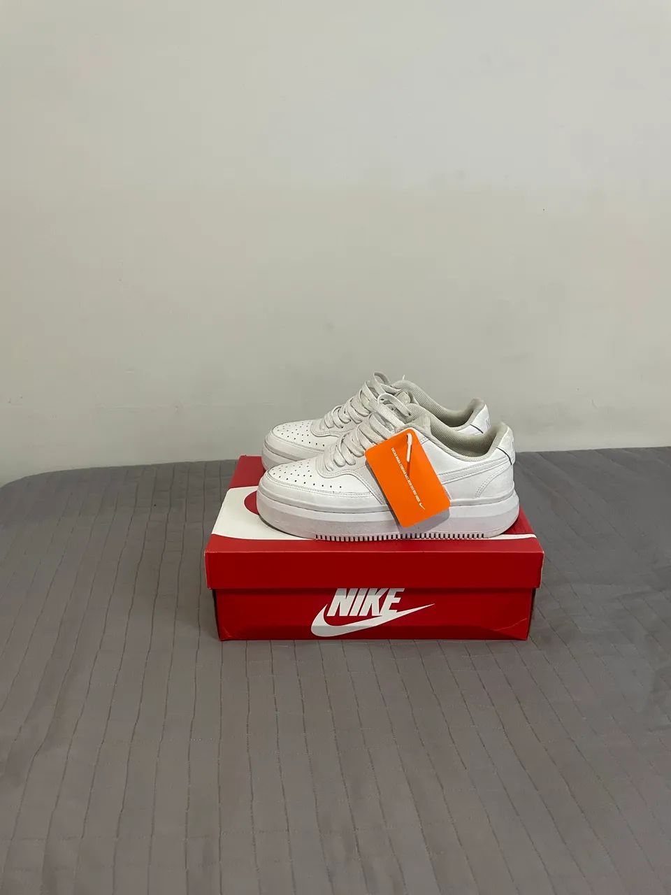 Tênis Nike Curt Vison alta branco 39 - Foto 2