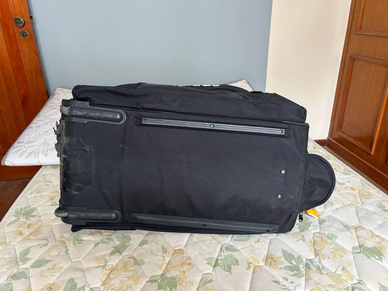 Bolsa viagem rodinhas Adidas - Foto 2