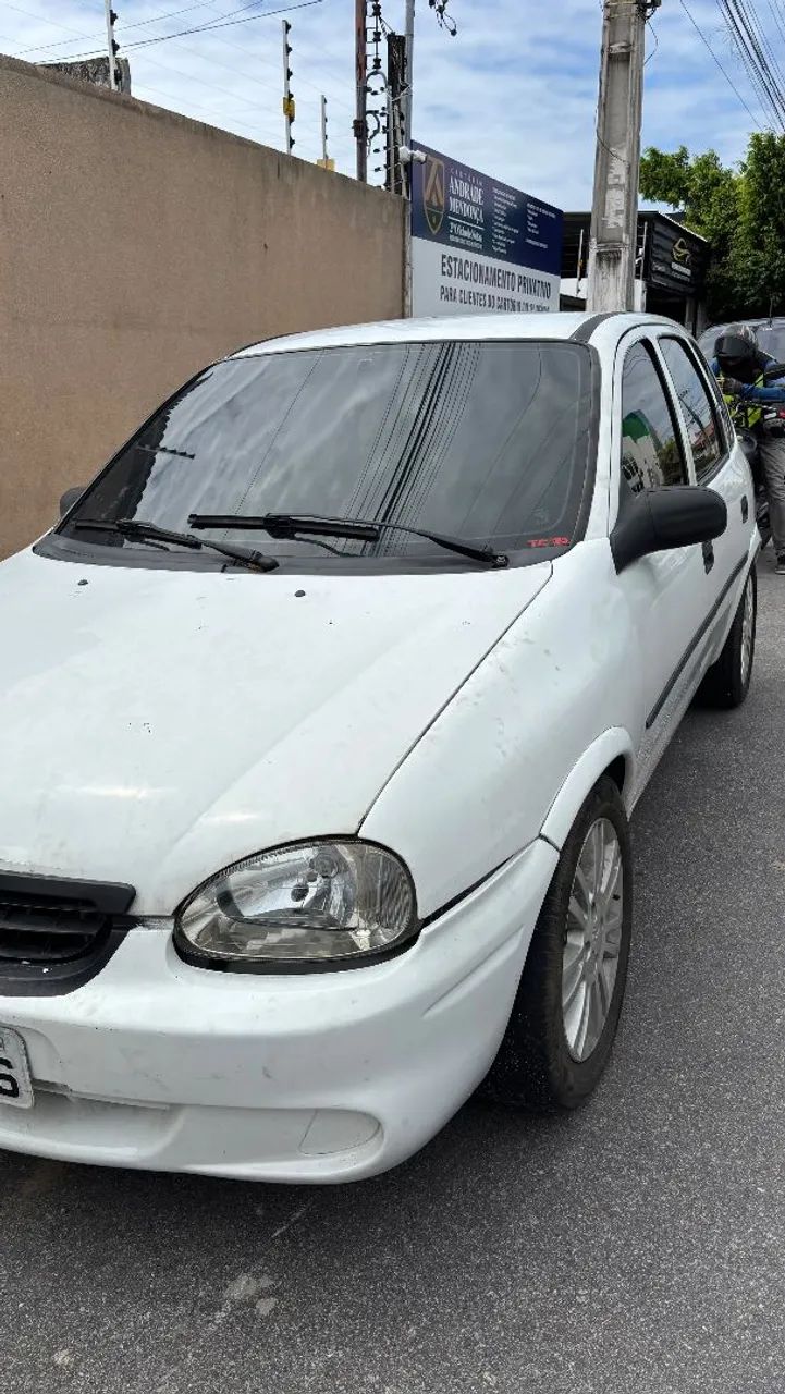 Chevrolet Corsa Super 1.6 MPFI 8V 5P 2001