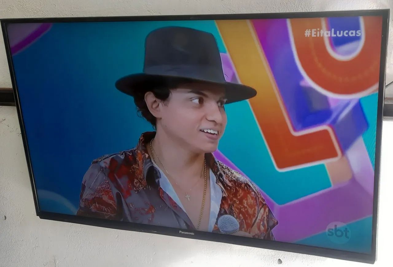 TV SMART PANASONIC 40 POLEGADAS  - Foto 3