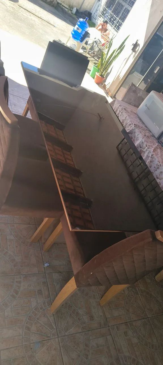 Mesa com 6 cadeiras - Foto 4