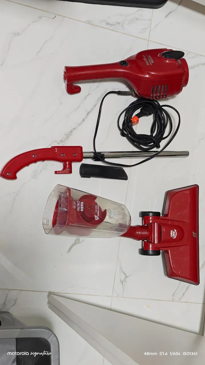Aspirador de pó 1400V Britânia