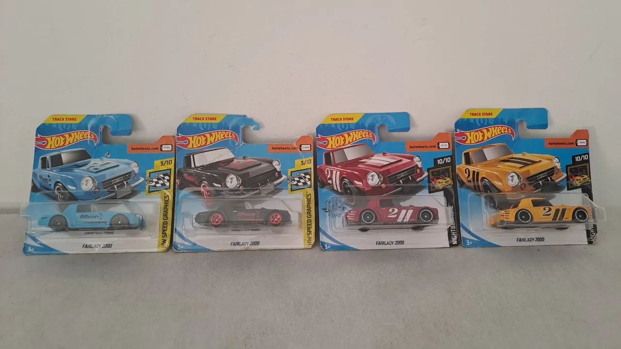 MOBILE TOY * MT 4 Nissan Datsun Fairlady 2000 Hot Wheels Lacrados