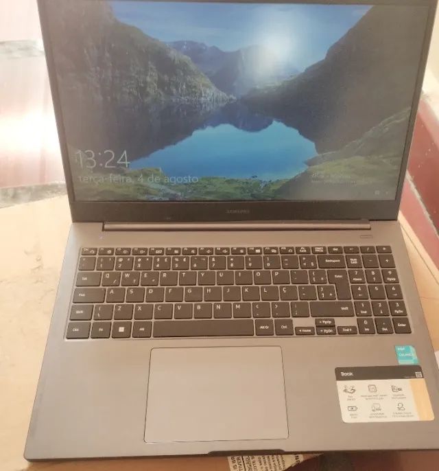 notebook samsung  ssd 256gb tela 15"  np550xda kp3br