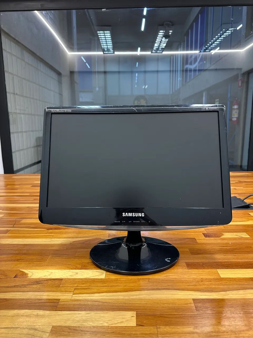 Monitor Samsung B1930N 18,5? - Ótimo Estado - Foto 3