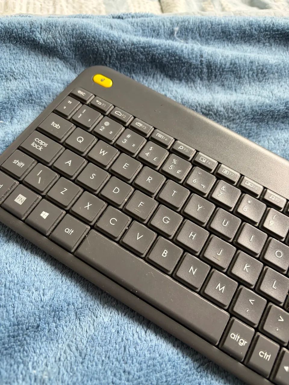 Teclado sem fio bluetooth com touchpad logitech