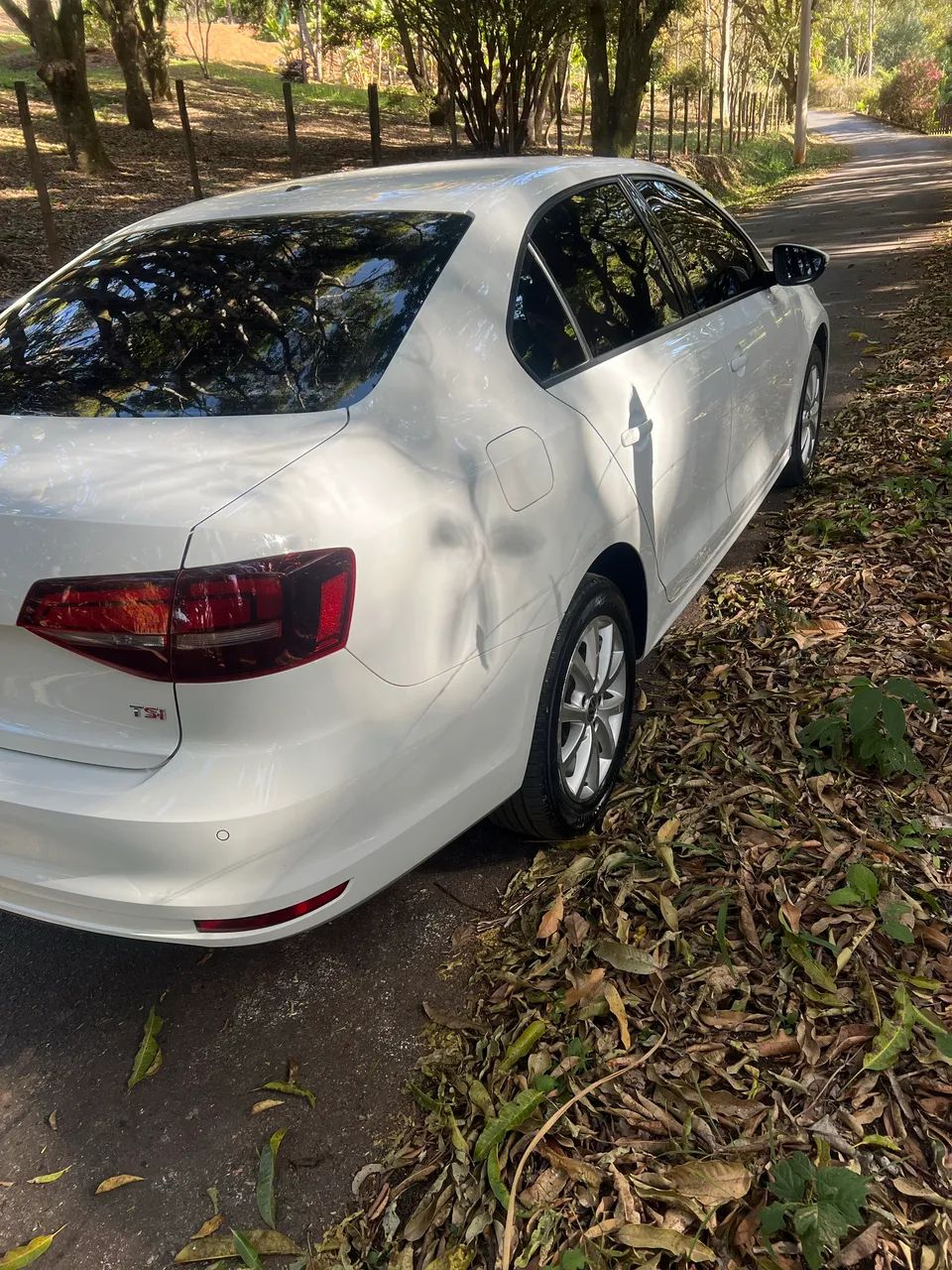 Volkswagen Jetta JETTA Trendline 1.4 TSI 16V 4p Mec. 2016