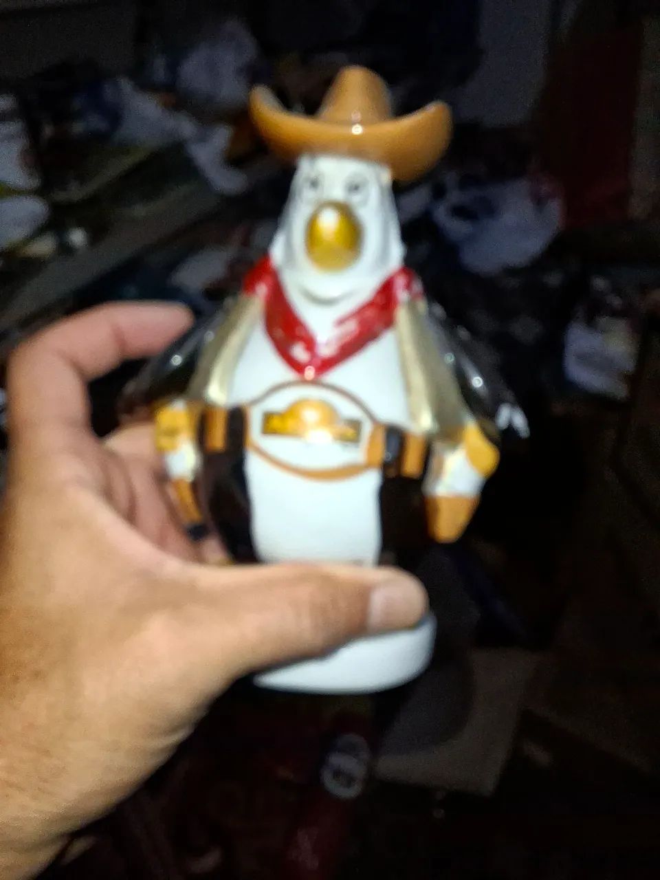 Pinguim porcelana 