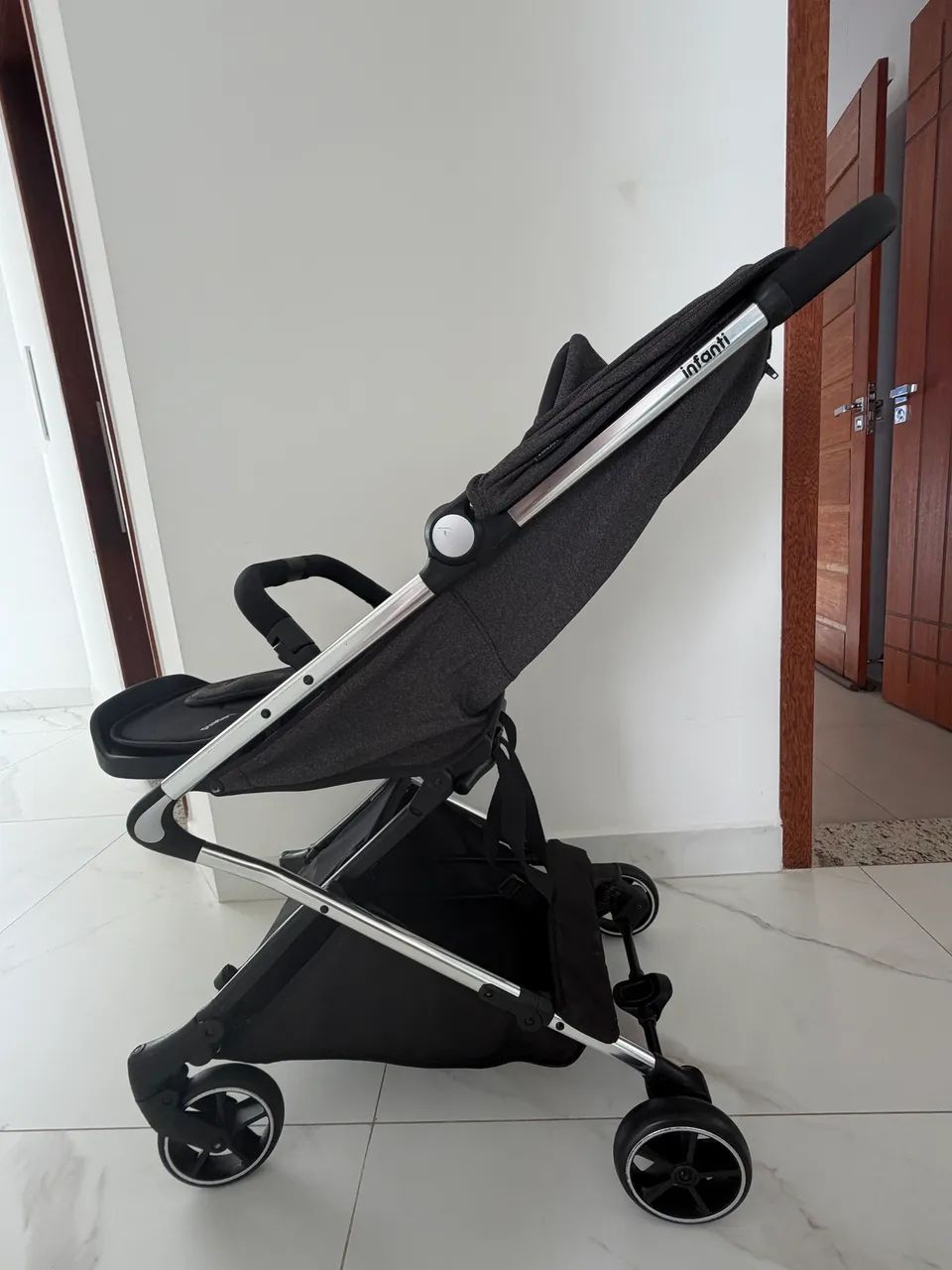 Carrinho de bebê Infanti