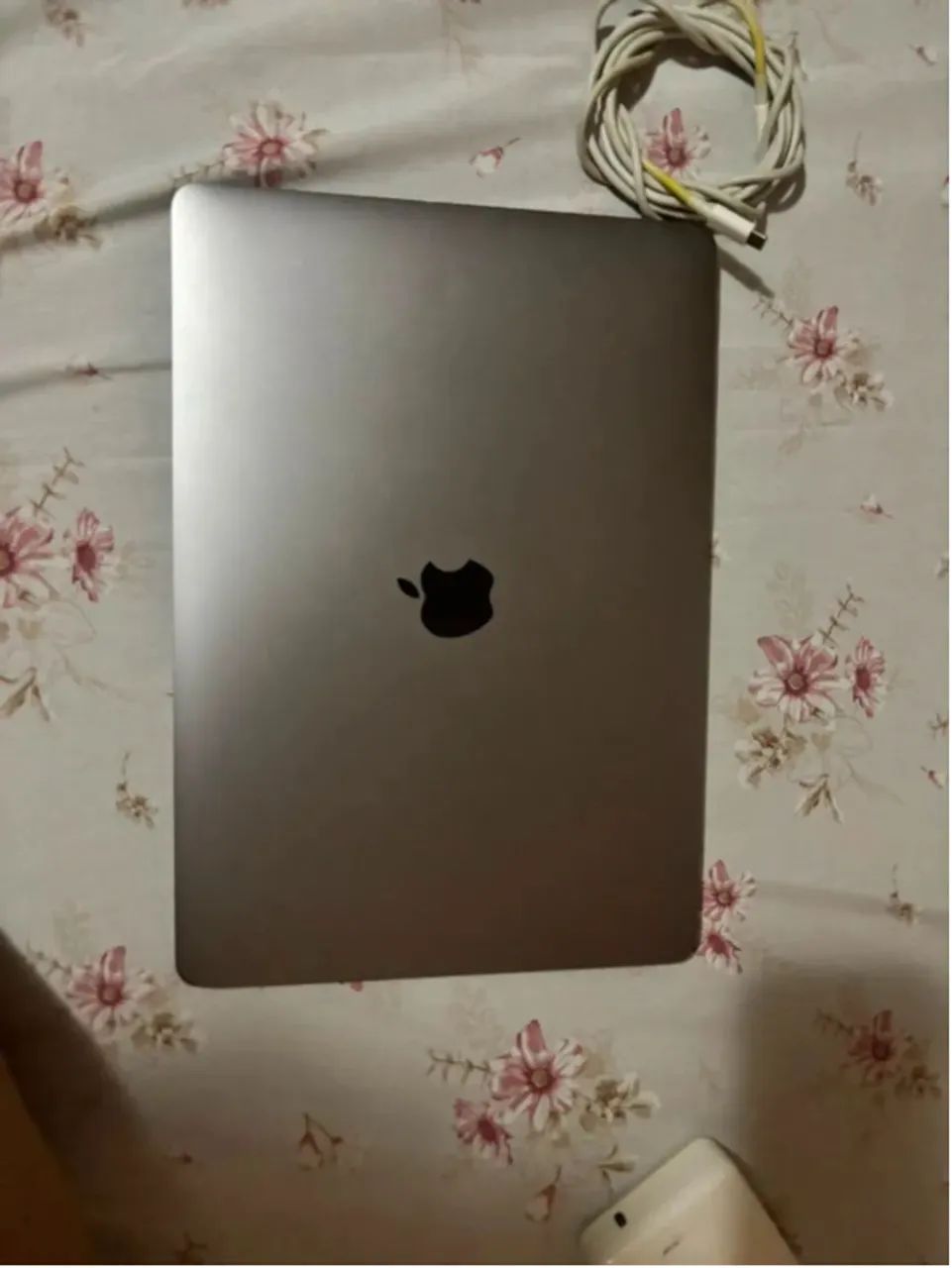 MacBook Pro 2020 - i5 | 8GB RAM | SSD 256GB - Foto 2
