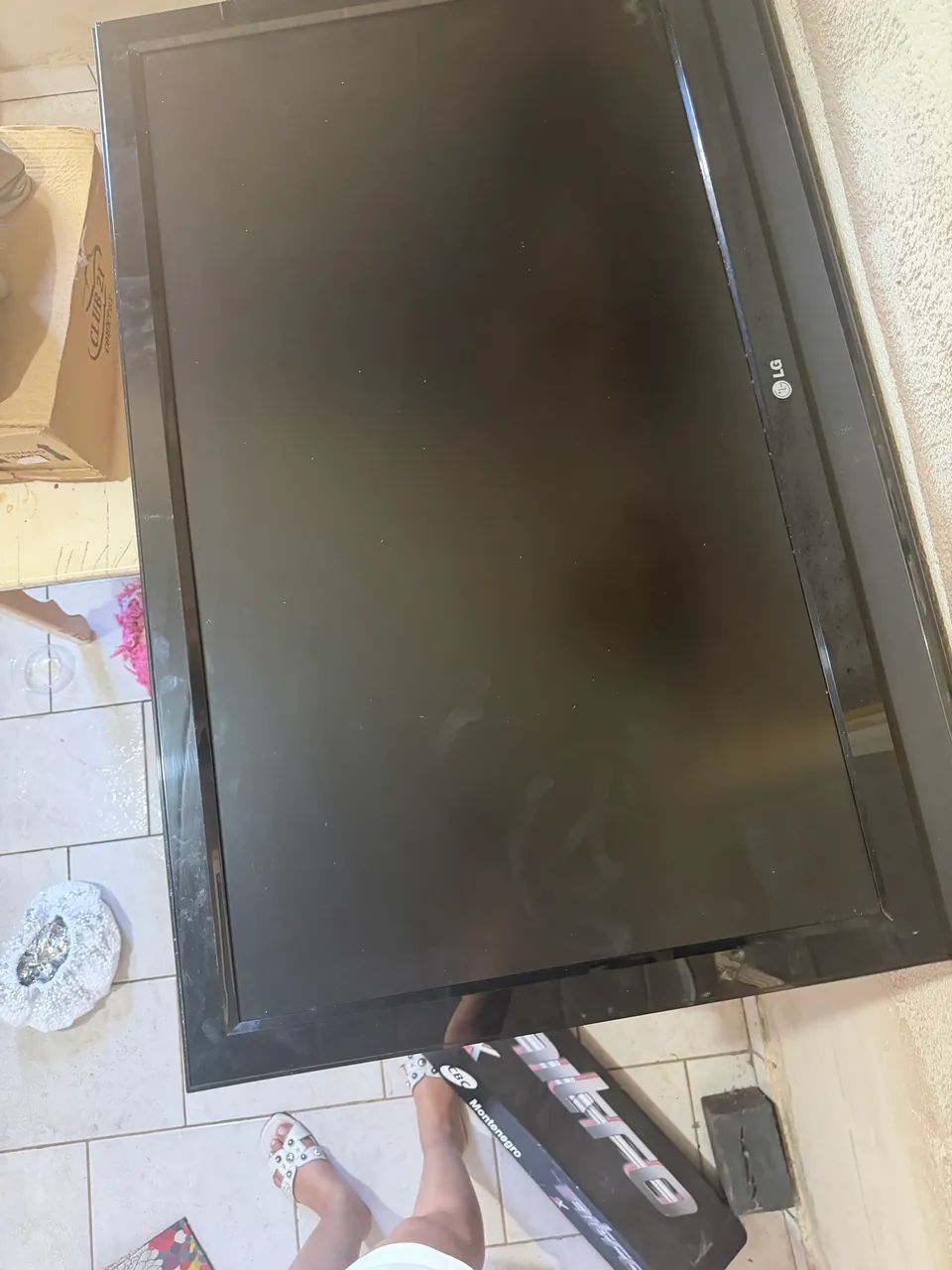 TV LG 42 polegadas, modelo 42LC4R - Foto 4