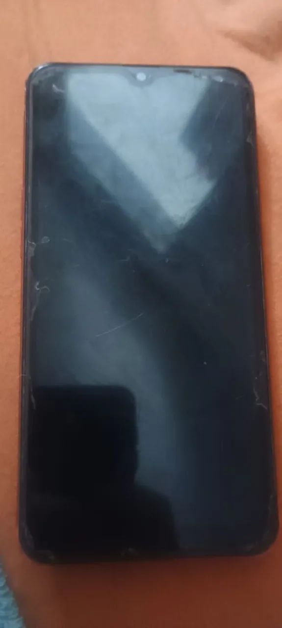 Samsung A10 - Foto 2