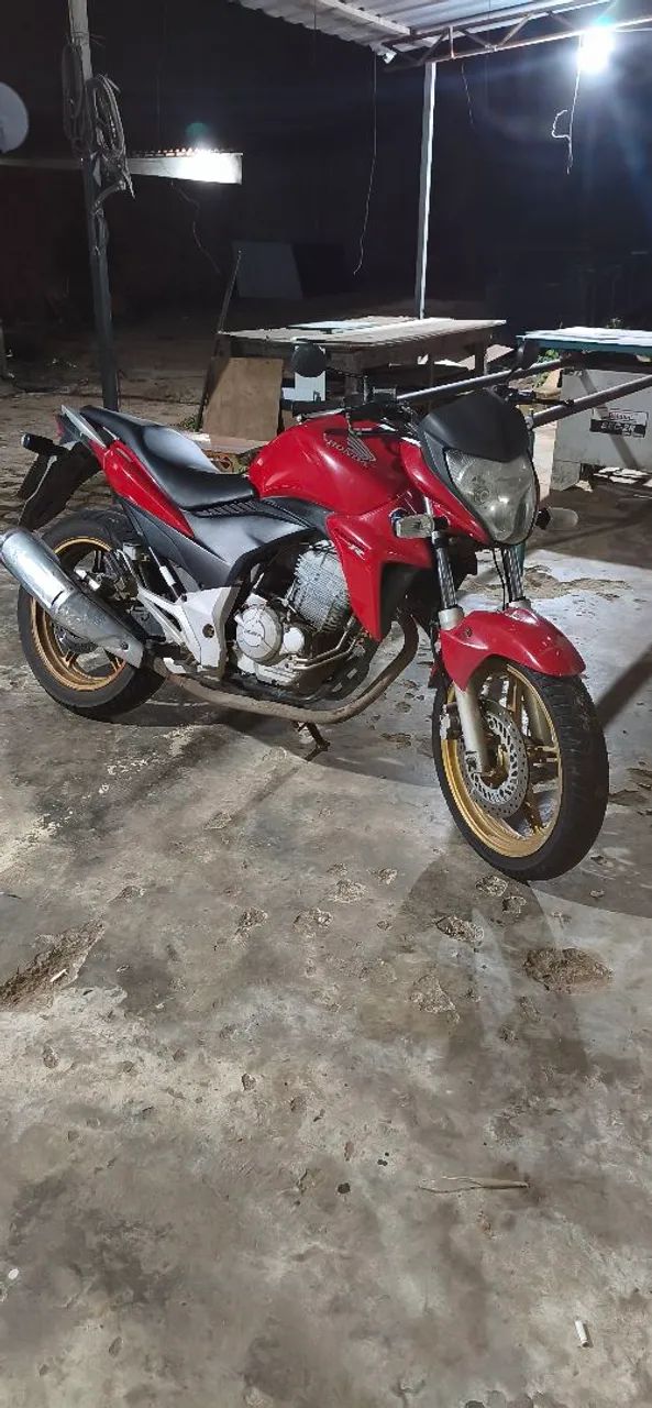Cb 300  - Foto 2