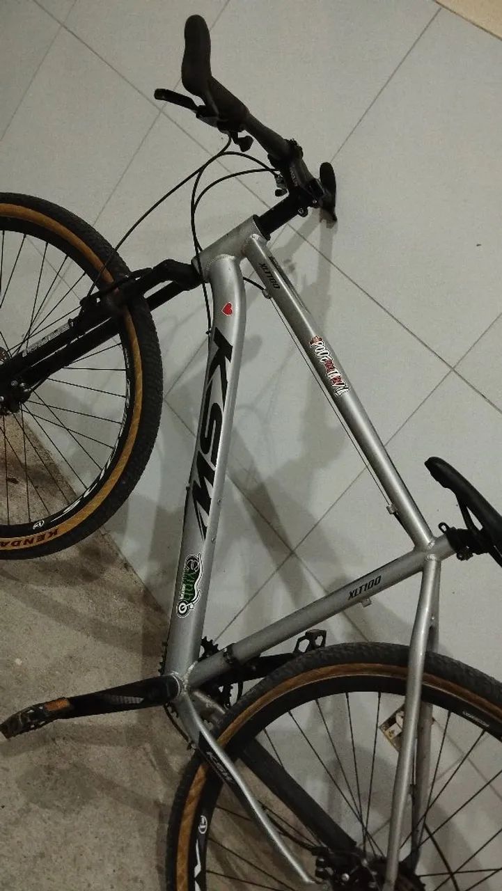 Vende se bicicleta 