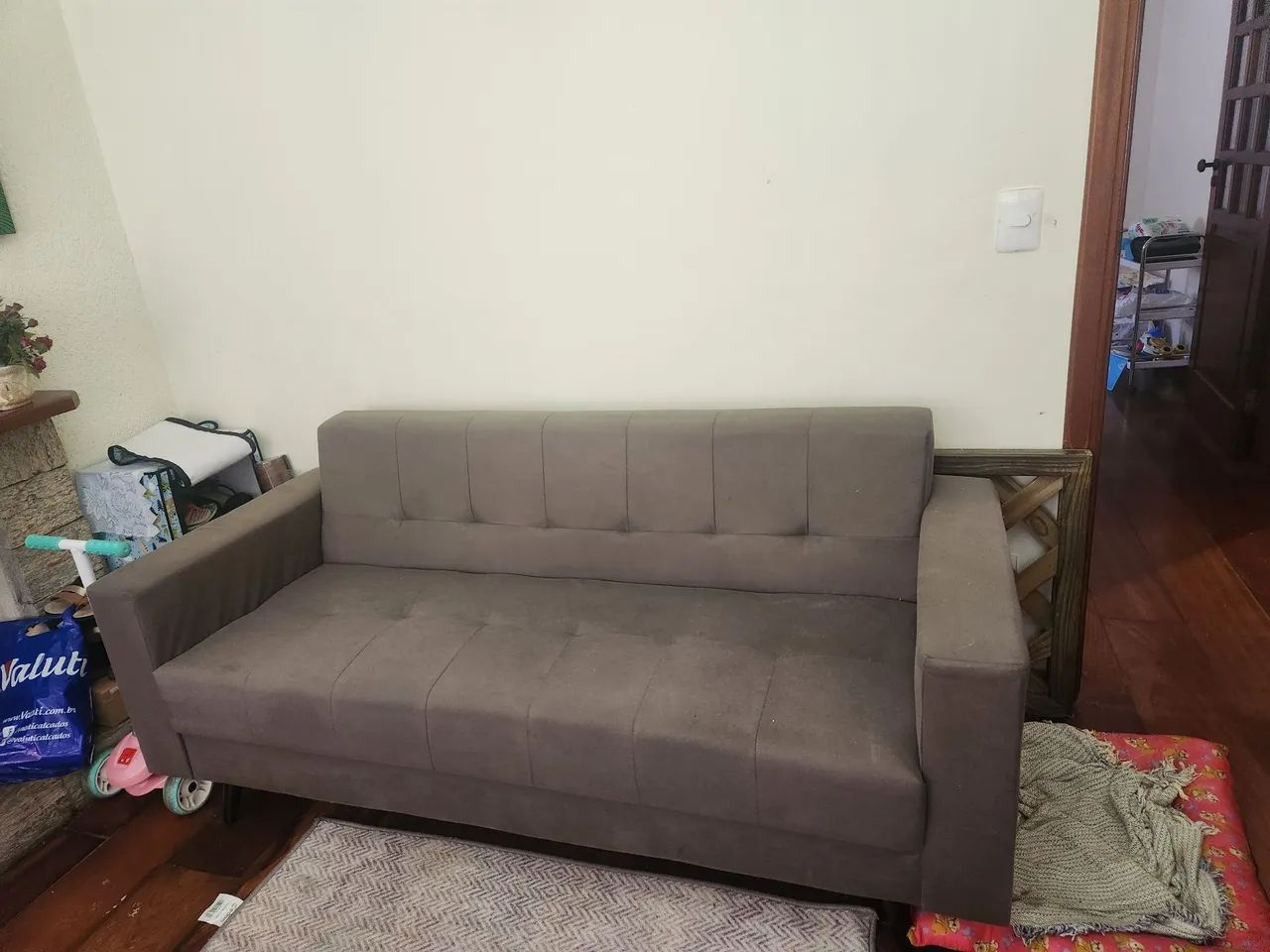 Sofá semi novo - Foto 2