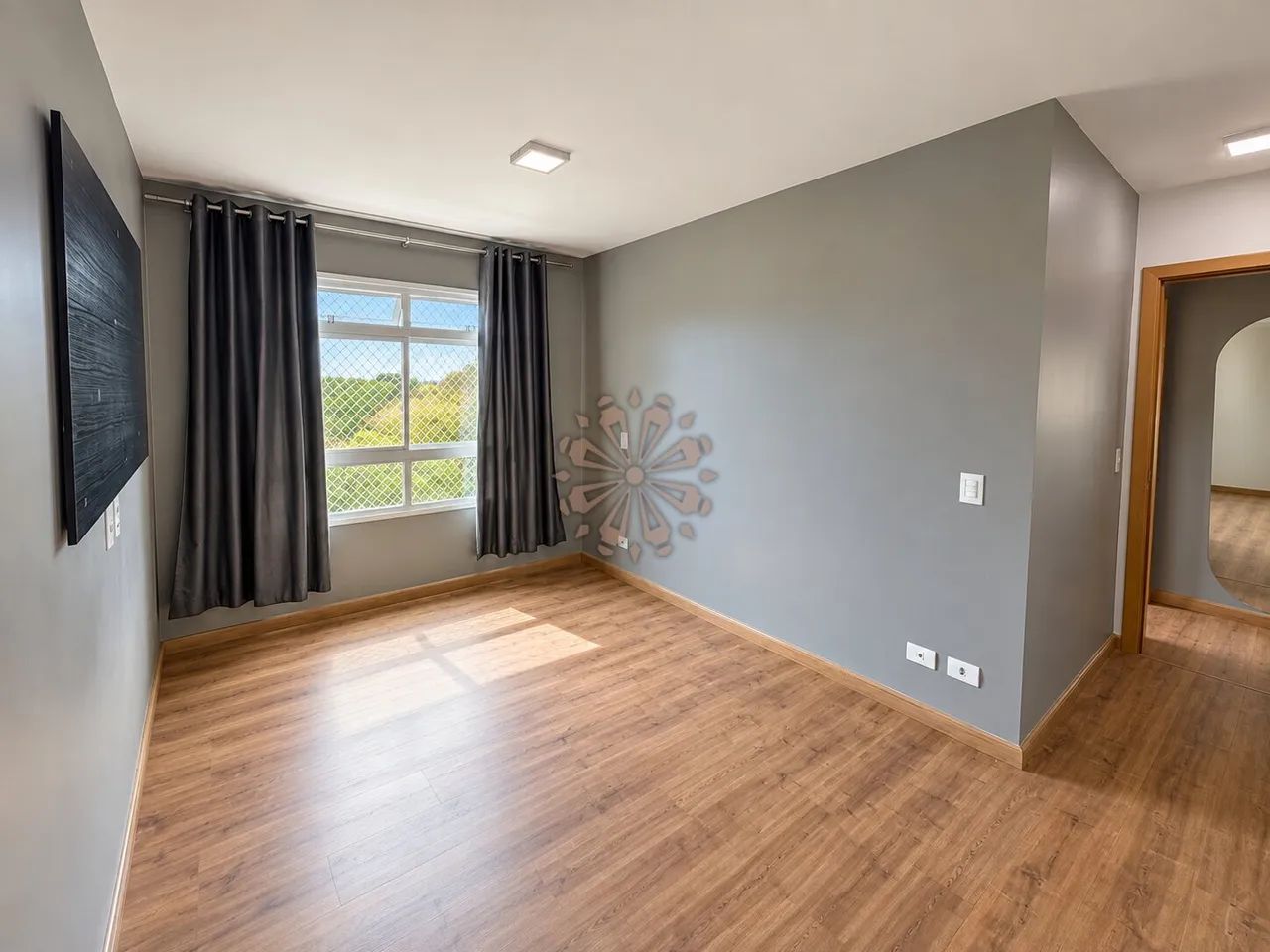 APARTAMENTO COM 3 QUARTOS, SUÍTE E DUAS VAGAS DE GARAGEM PRÓXIMO A UP E UTFPR - Foto 5