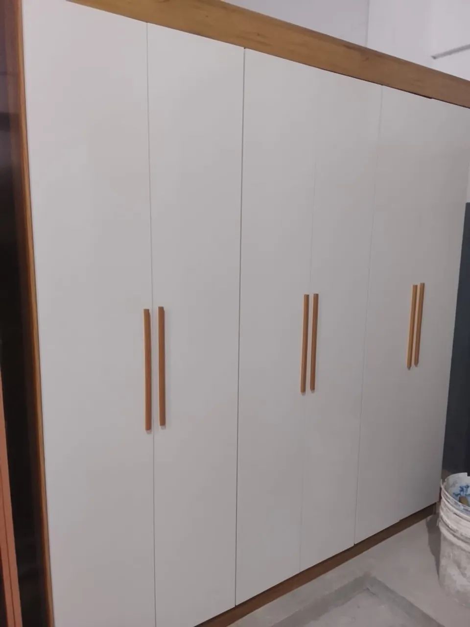 Vende - se guarda roupa embalado  - Foto 2